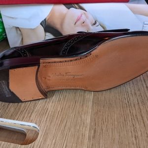Ferragamo men's dress shoes 8.5 Loafers